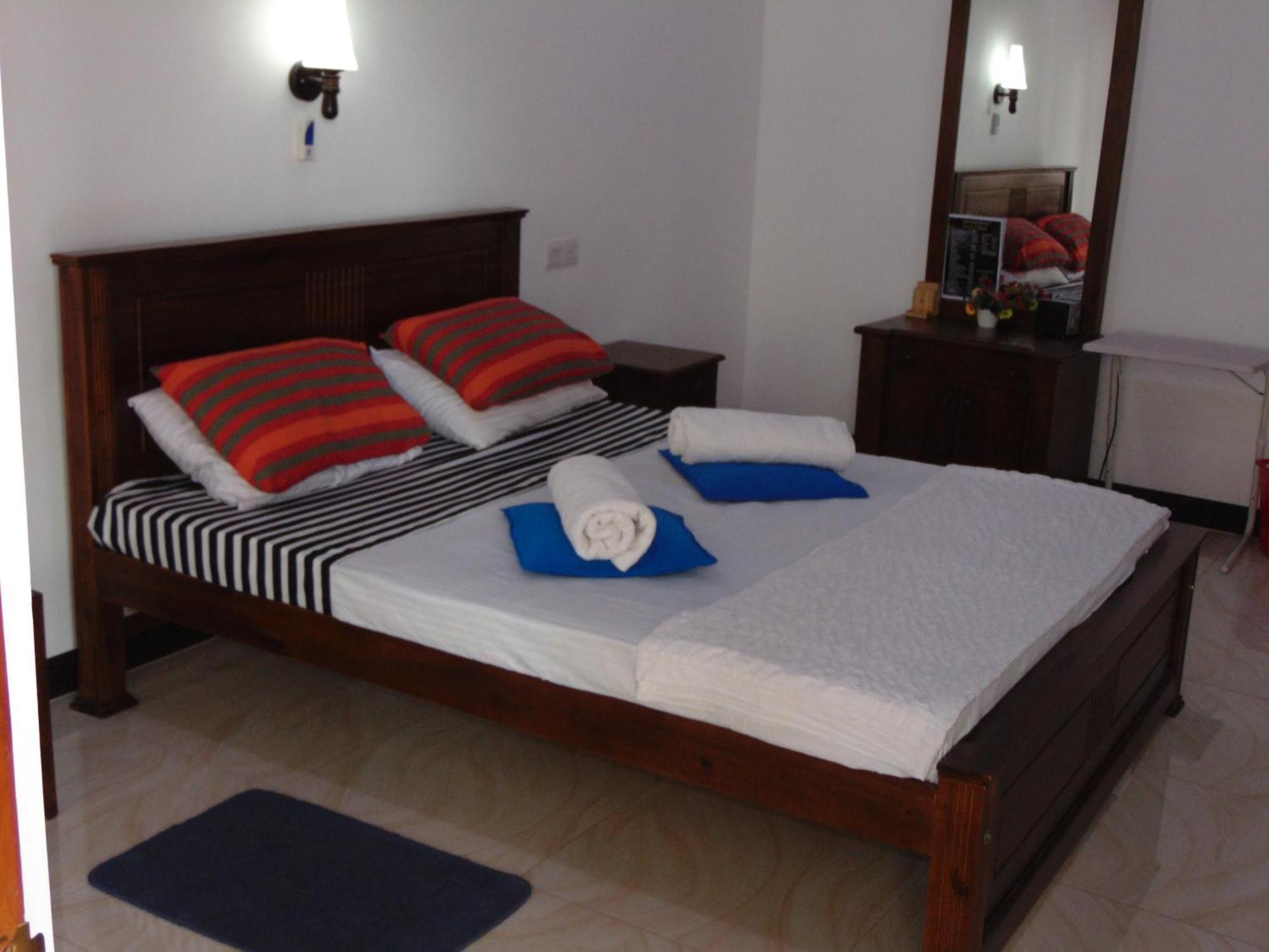 Innovick Residence Kandy Eksteriør billede